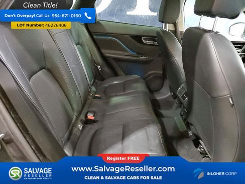 Used 2020 Jaguar F-PACE Premium image 15