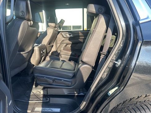Used 2023 Chevrolet Tahoe High Country AWD/4WD image 18