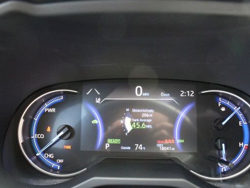Certified 2025 Toyota RAV4 XSE w/ Weather Package AWD/4WD image 33