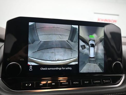 Used 2021 Nissan Rogue Platinum AWD/4WD image 18