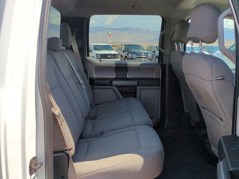 Used 2017 Ford F150 XLT AWD/4WD image 27
