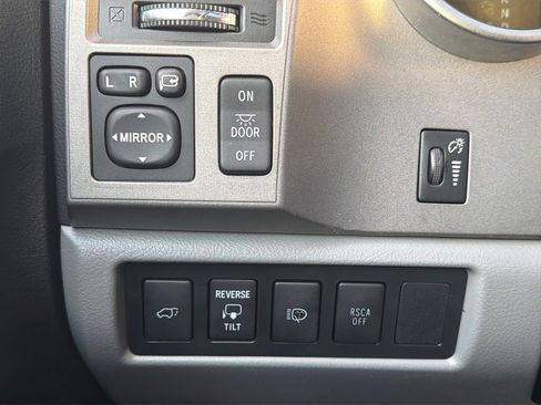 Used 2010 Toyota Sequoia Platinum image 12