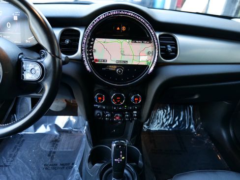 Used 2023 MINI Cooper S image 24