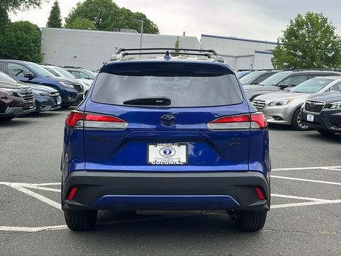 Used 2023 Toyota Corolla Cross XLE w/ Convenience Package AWD/4WD image 6