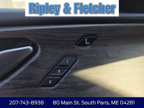Used 2021 Jeep Grand Cherokee L Overland w/ Luxury Tech Group IV AWD/4WD image 20
