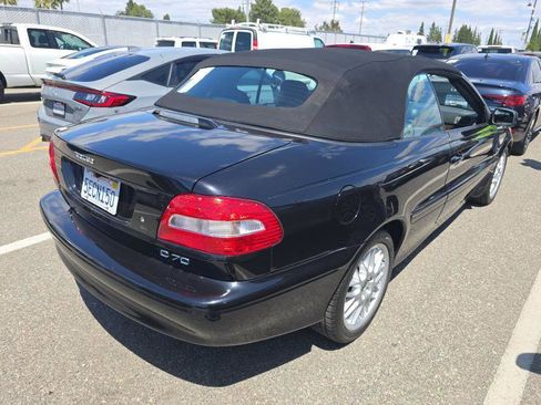 Used 2004 Volvo C70 HT FWD image 4