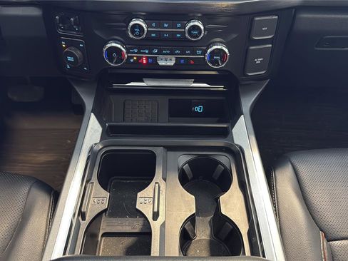 Used 2024 Ford F250 Lariat w/ Sport Appearance Package image 22