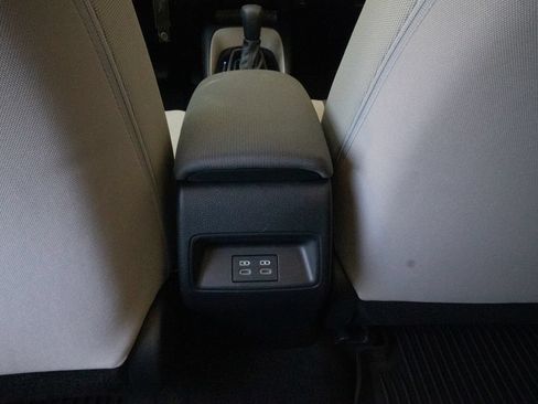Used 2024 Toyota Corolla LE FWD image 18
