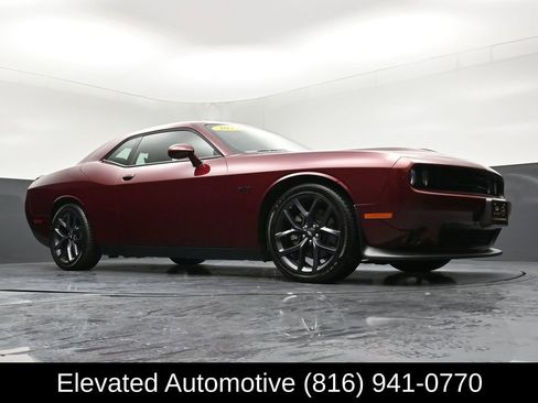 Used 2023 Dodge Challenger R/T w/ Blacktop Package image 29