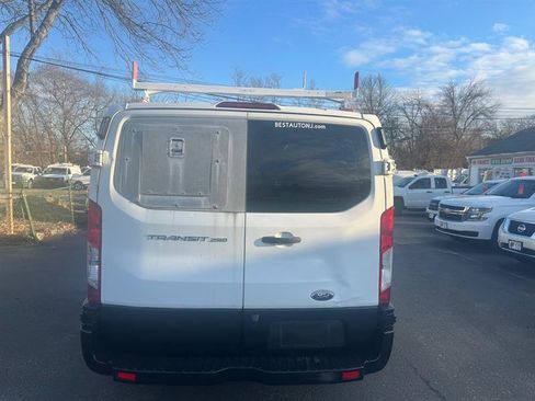 Used 2016 Ford Transit 250 130 Low Roof w/ Exterior Upgrade Package RWD image 6