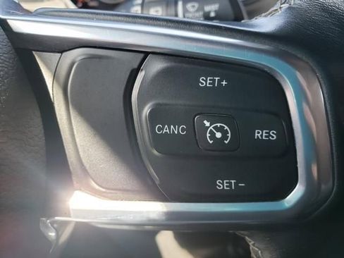 Used 2019 Jeep Wrangler Unlimited Sahara w/ Cold Weather Group image 26