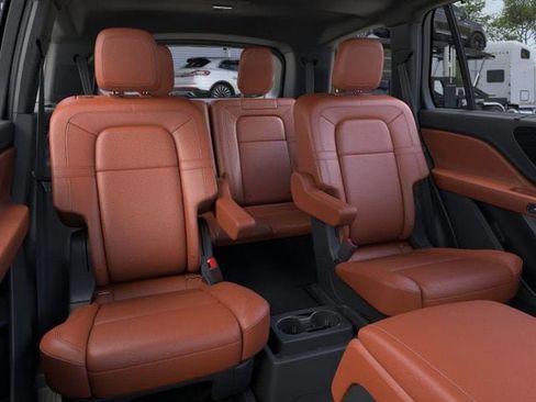 New 2026 Lincoln Aviator Reserve image 40
