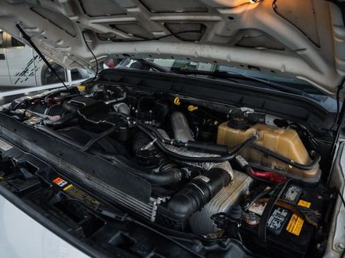 Used 2011 Ford F350 Lariat image 29