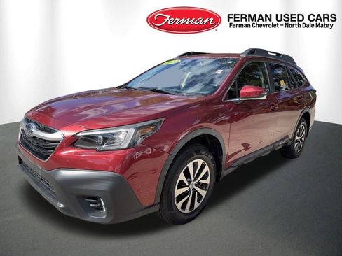 Used 2022 Subaru Outback Premium image 5