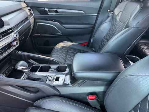 Used 2023 Kia Telluride SX X-Line AWD/4WD image 12
