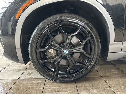 Used 2018 BMW X2 xDrive28i w/ M SportX Package image 17