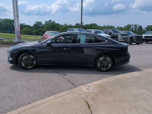 Used 2024 Hyundai Sonata SEL w/ Convenience Package FWD image 18