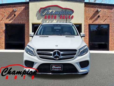 Used 2016 Mercedes-Benz GLE 400 4MATIC image 10