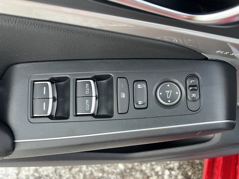 Used 2023 Acura Integra A-Spec image 12