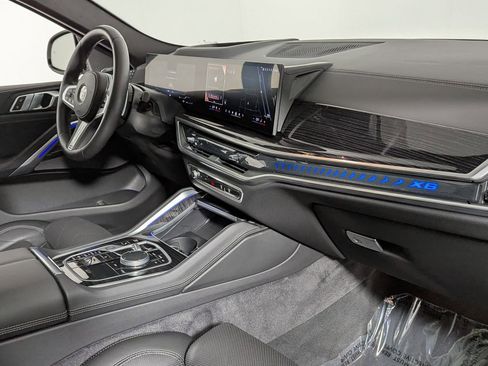 Used 2026 BMW X6 xDrive40i image 36