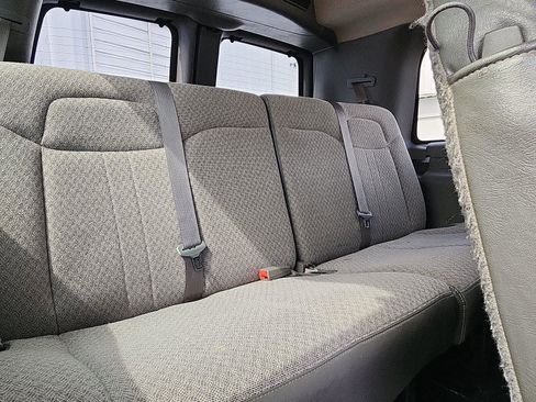 Used 2014 Chevrolet Express 2500 LS image 23