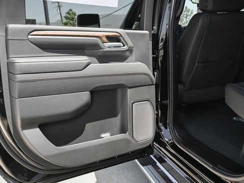 New 2026 Chevrolet Silverado 2500 High Country w/ Technology Package AWD/4WD image 40