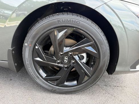 New 2026 Hyundai Elantra Sport FWD image 13