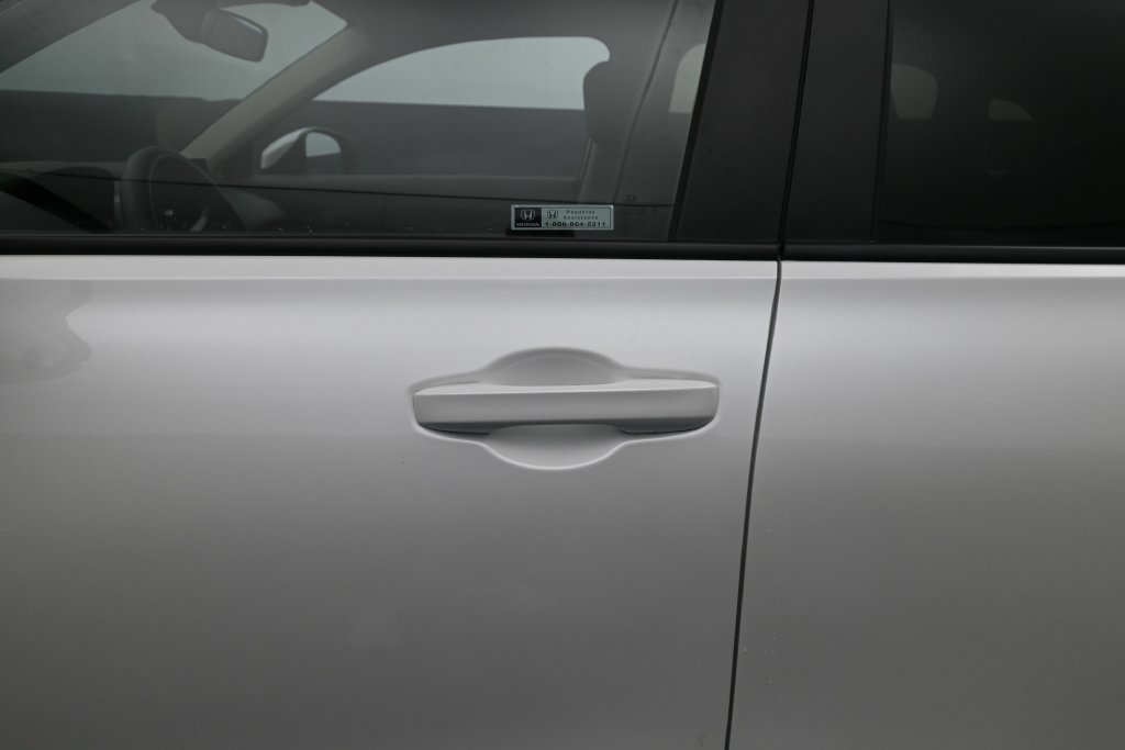 Certified 2026 Honda HR-V LX image 14