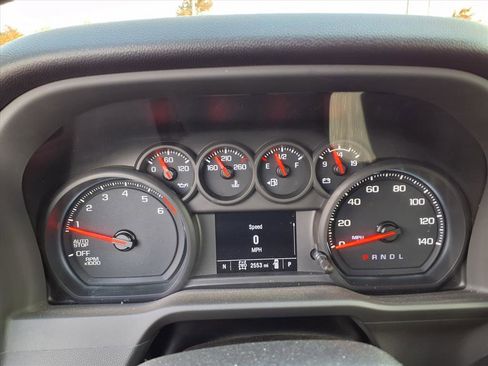 Used 2025 Chevrolet Silverado 1500 W/T image 16