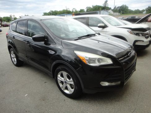 Used 2015 Ford Escape SE AWD/4WD image 3