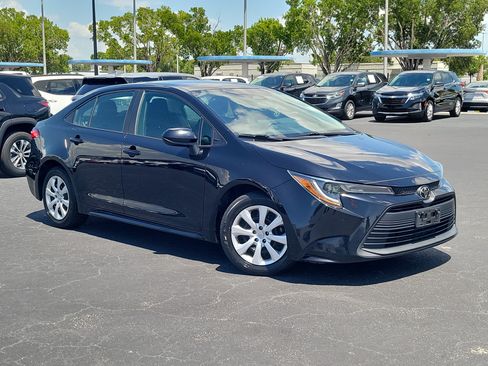 Used 2024 Toyota Corolla LE FWD image 25