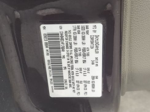 Used 2004 Dodge Durango SLT image 22