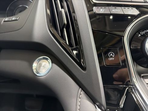 Certified 2025 Acura RDX SH-AWD w/ Advance Package image 38