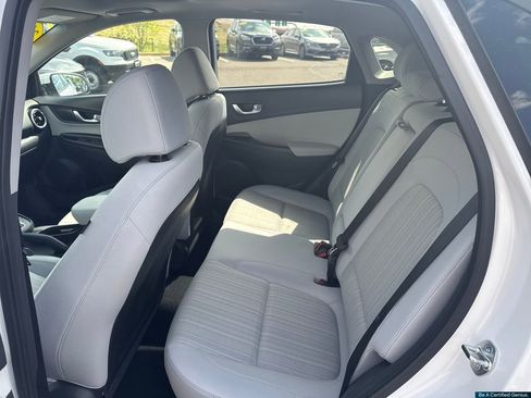 Certified 2023 Hyundai Kona SEL w/ Convenience Package AWD/4WD image 29