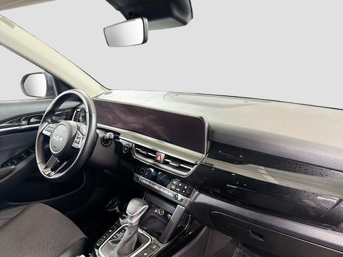 Used 2024 Kia Seltos S AWD/4WD image 30