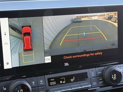 Used 2025 Toyota Grand Highlander AWD Hybrid image 18