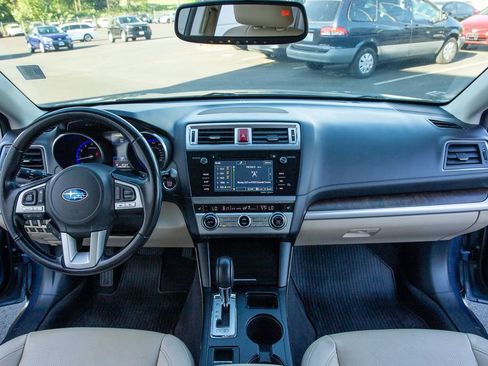 Used 2016 Subaru Outback 3.6R Limited AWD/4WD image 23
