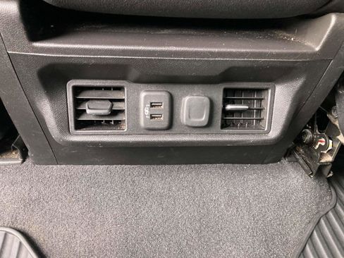 Used 2020 Chevrolet Silverado 1500 LT w/ Texas Edition image 18