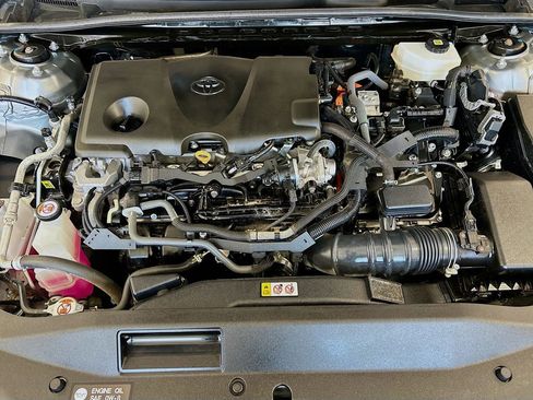 Used 2025 Toyota Camry SE w/ Multimedia Upgrade Package FWD image 27
