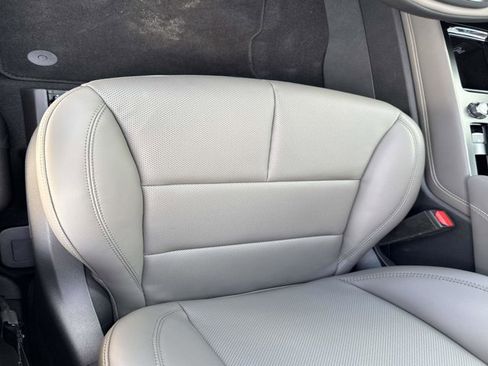 New 2026 Lincoln Corsair Premiere FWD image 12