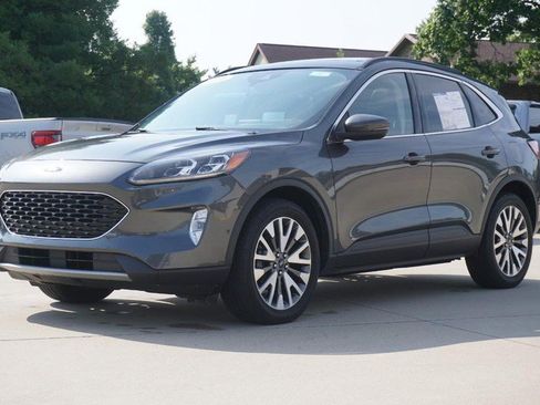 Used 2020 Ford Escape Titanium AWD/4WD image 7