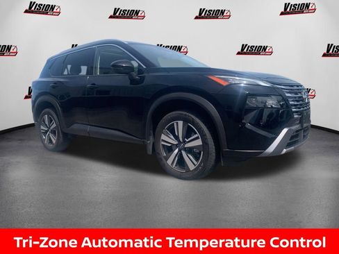 Certified 2025 Nissan Rogue SL w/ Tech Package AWD/4WD image 8