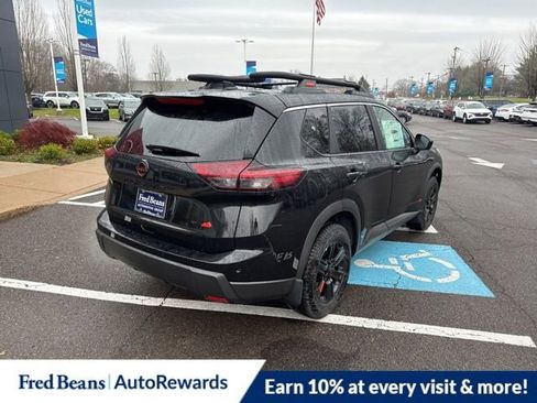 New 2026 Nissan Rogue SV image 7