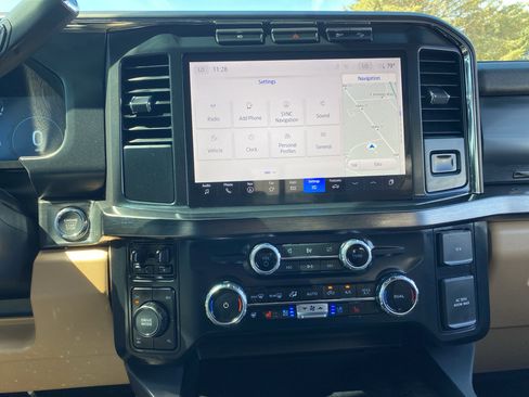 Used 2024 Ford F250 Lariat w/ FX4 Off-Road Package image 10