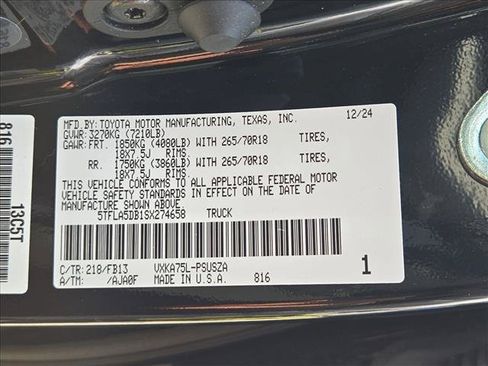 Used 2025 Toyota Tundra SR5 AWD/4WD image 25