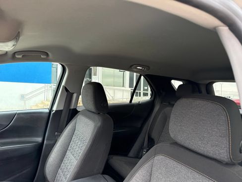 Used 2023 Chevrolet Equinox LT FWD image 17