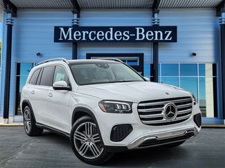 New 2026 Mercedes-Benz GLS 450 4MATIC video 1