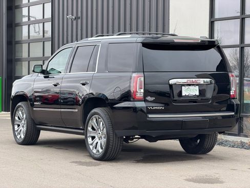 Used 2016 GMC Yukon Denali w/ Open Road Package image 3