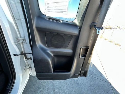 Used 2017 Toyota Tacoma SR5 image 22