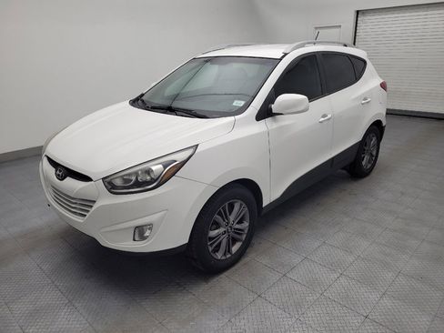 Used 2015 Hyundai Tucson SE FWD image 2